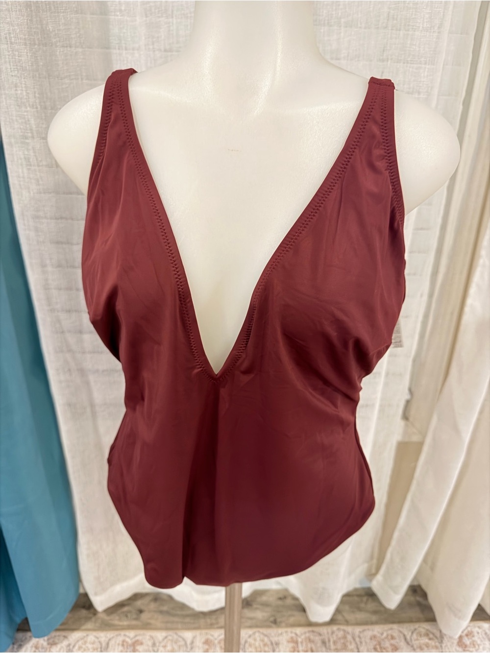 YITTY Deep V One-Piece Swimsuit in Wine
